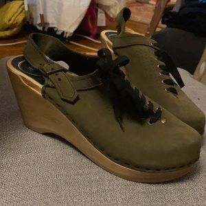 No. 6 Lace Up Clog - Size 38